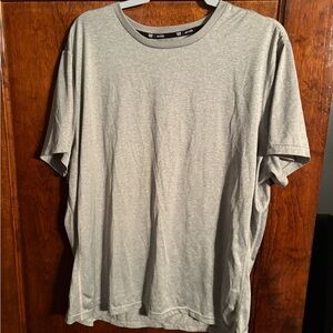 Tek Gear Light Gray Men's Short Sleeve Tee